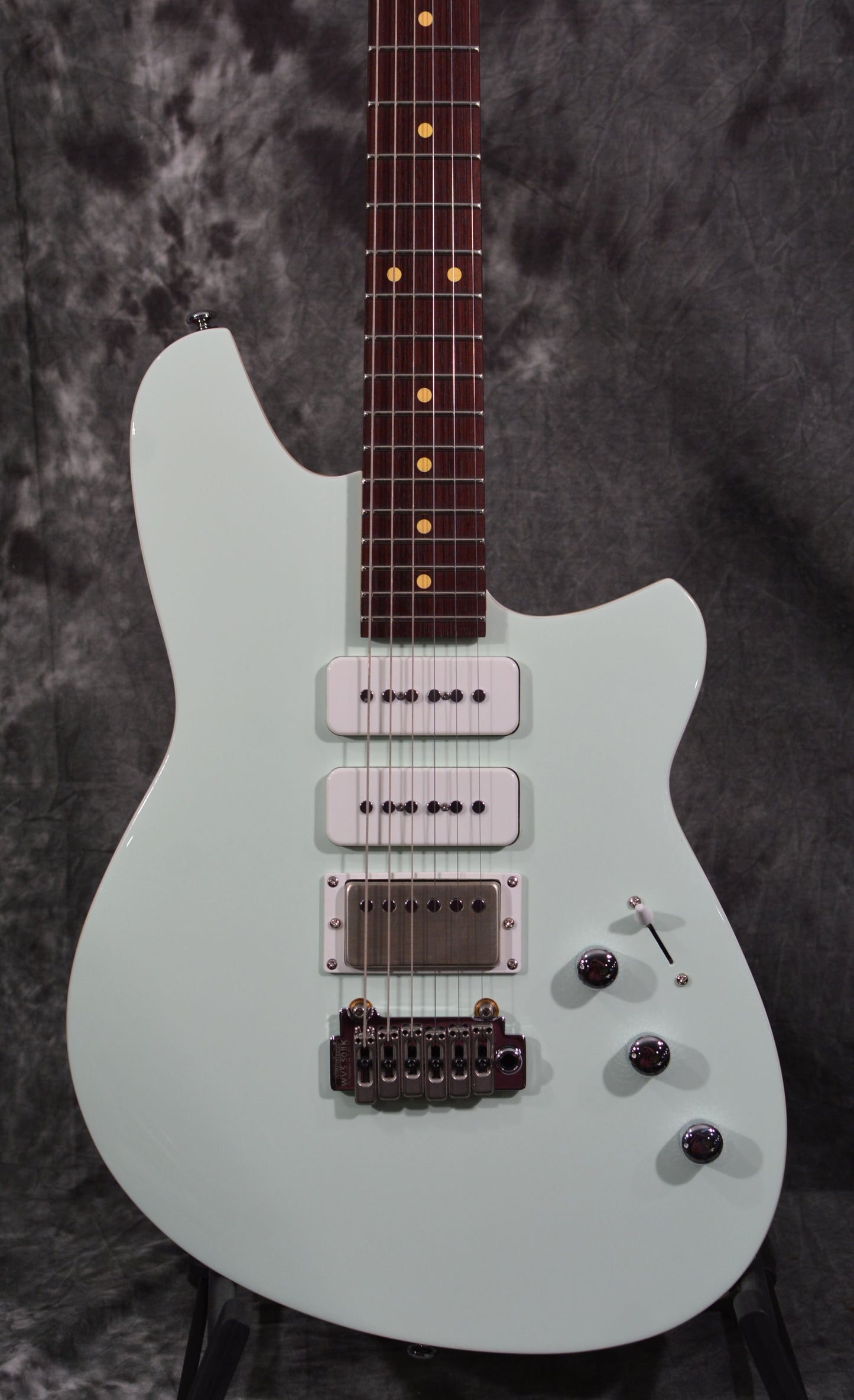 Reverend Kingbolt H290 Iconic Blue