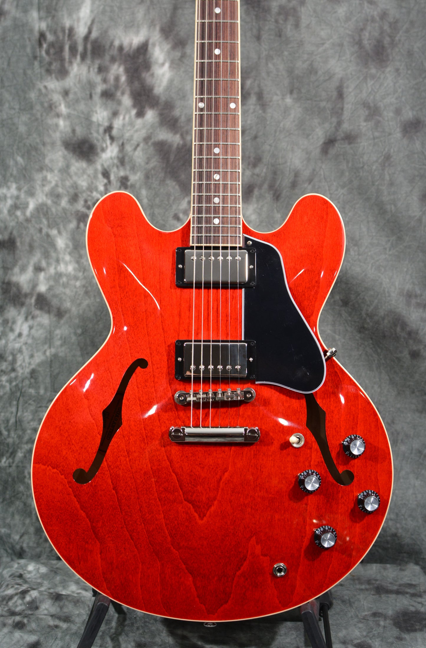 Gibson ES-335 Sixties Cherry Semi-Hollow
