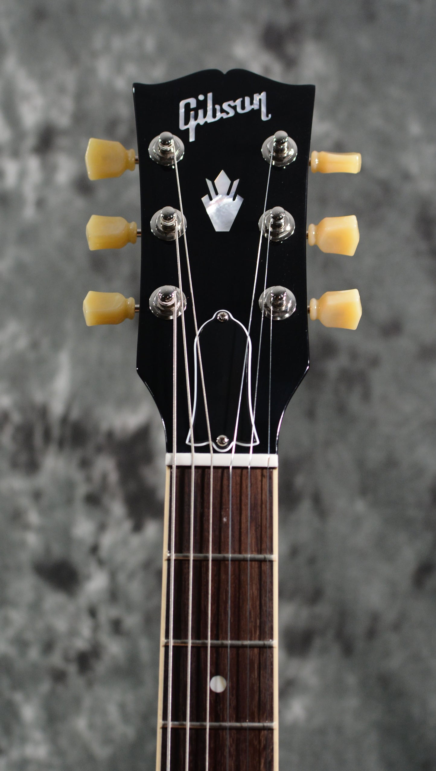 Gibson ES-335 Sixties Cherry Semi-Hollow