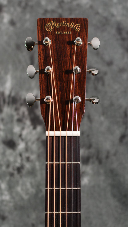 Martin 0-10E Retro Jason Isbell Signature