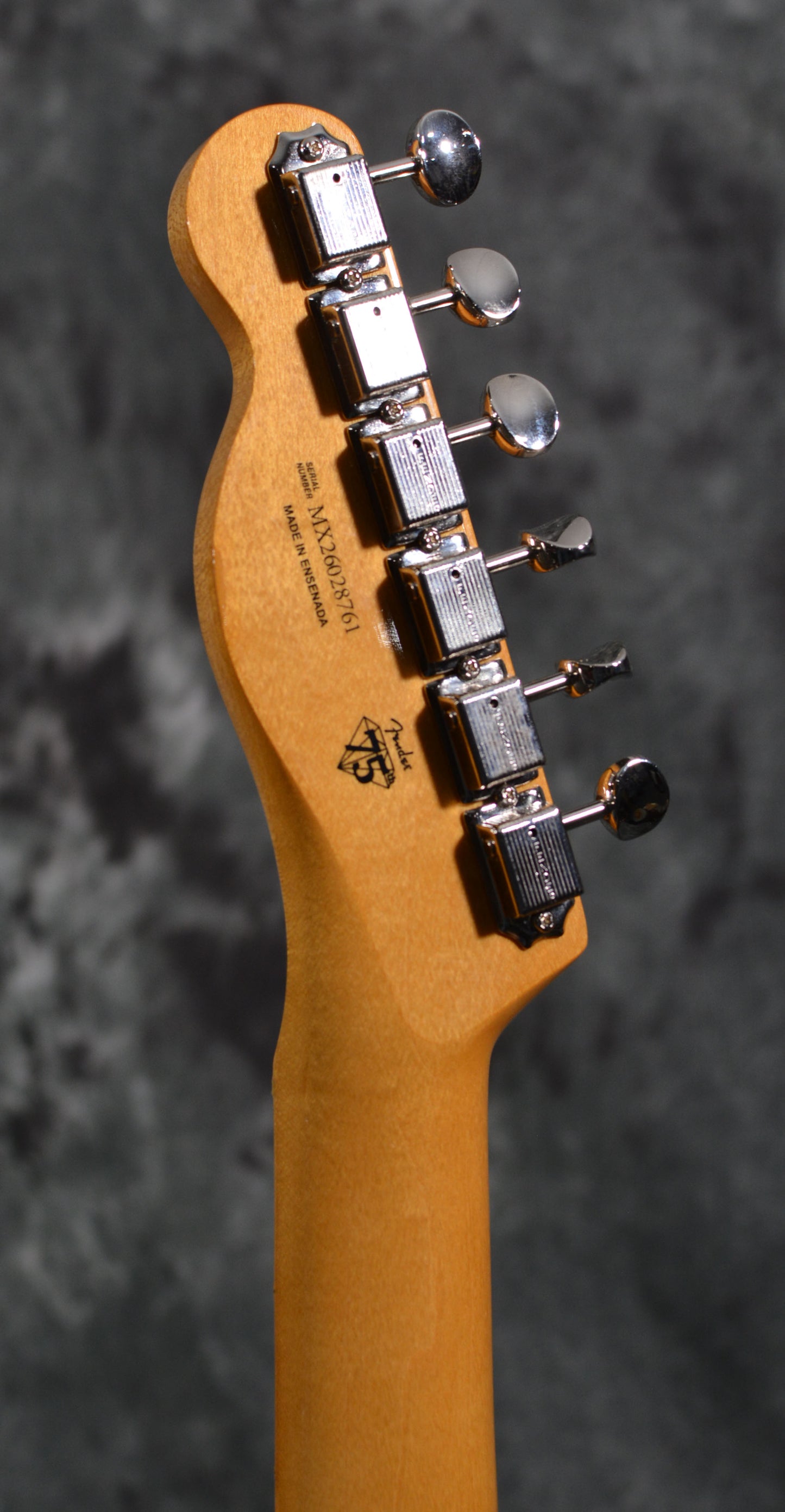 Fender Vintera III Mid '60s Telecaster 3-Color Sunburst