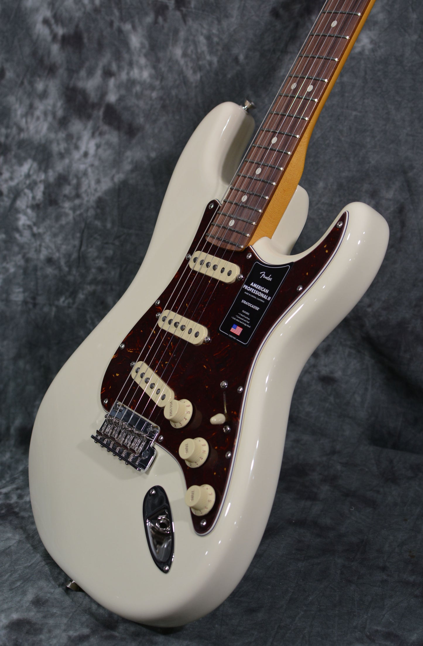 Fender American Professional II Stratocaster Olympic White Rosewood Board