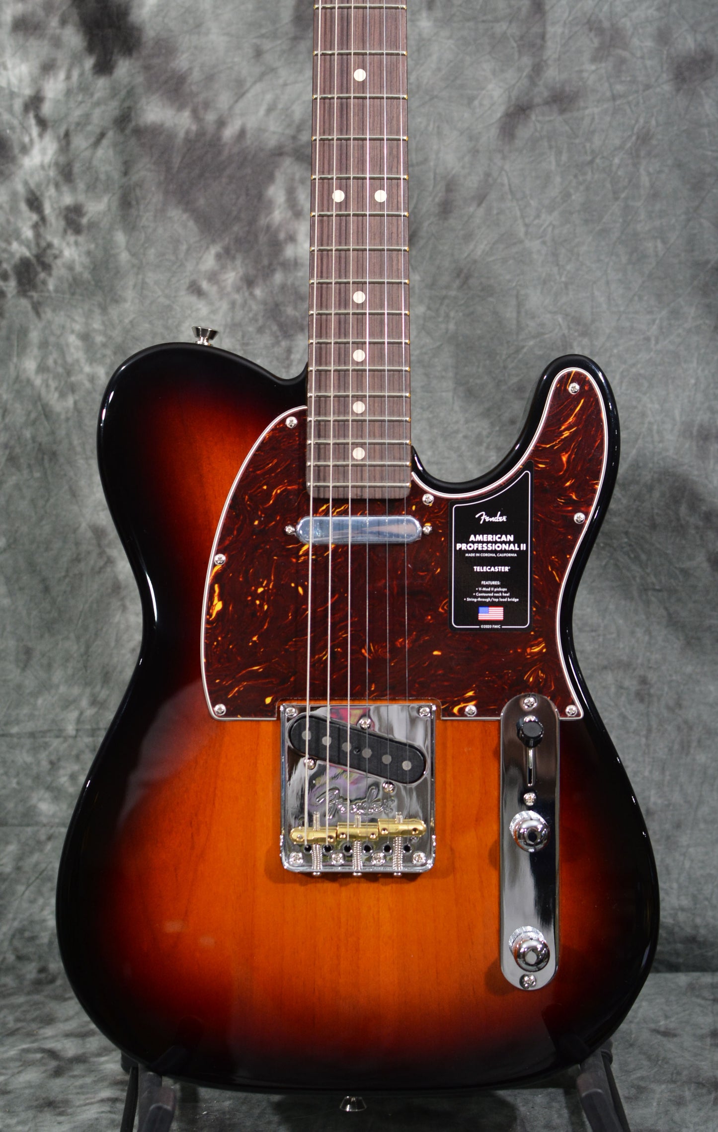Fender American Professional II Telecaster 3-Color Sunburst Rosewood Board