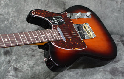 Fender American Professional II Telecaster 3-Color Sunburst Rosewood Board