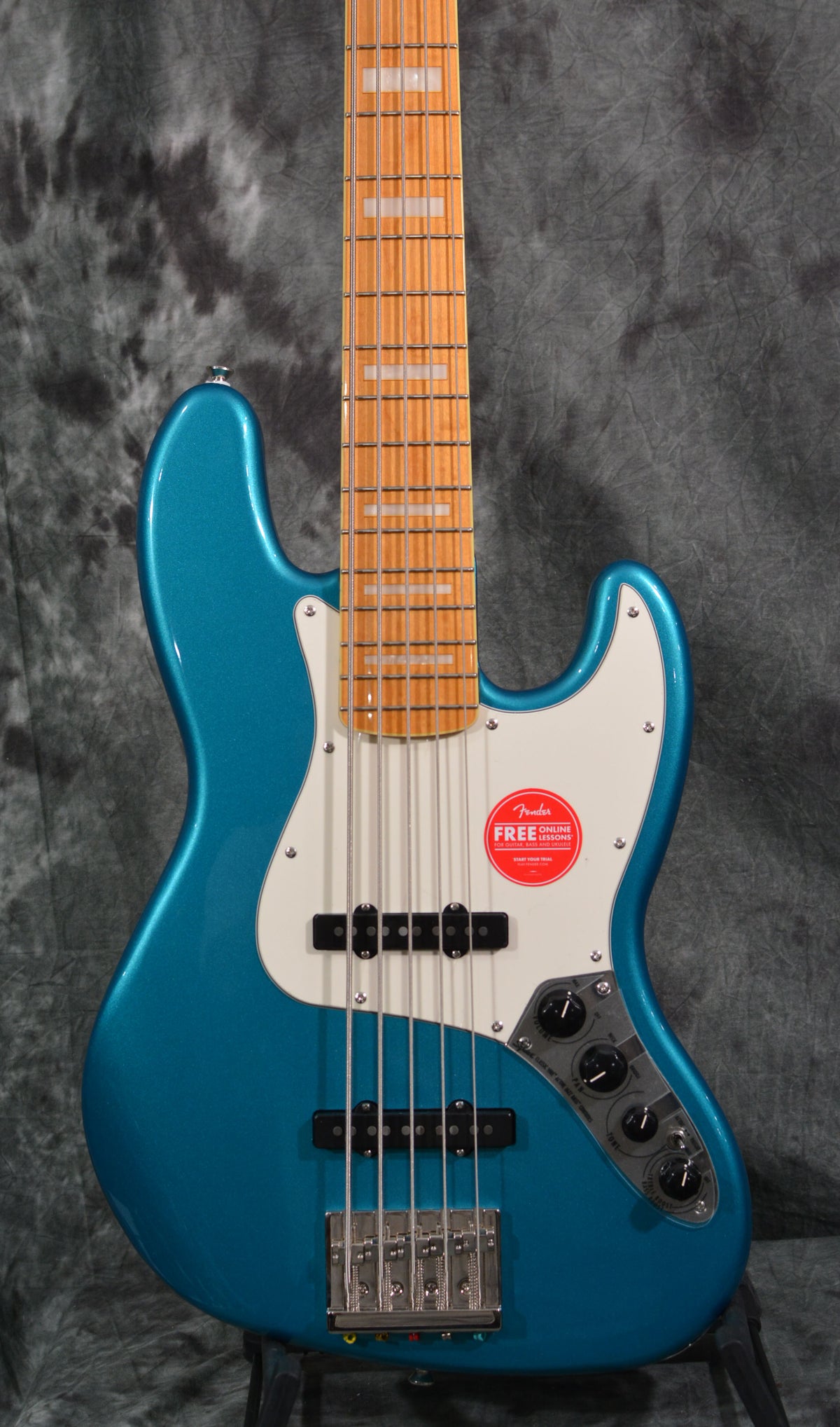 Squier Classic Vibe Active '70s Jazz Bass 5-String Ocean Turquoise