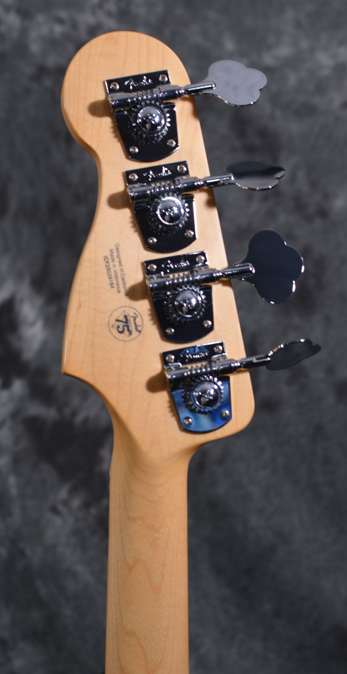 Fender Standard Precision Bass 4-String Olympic White