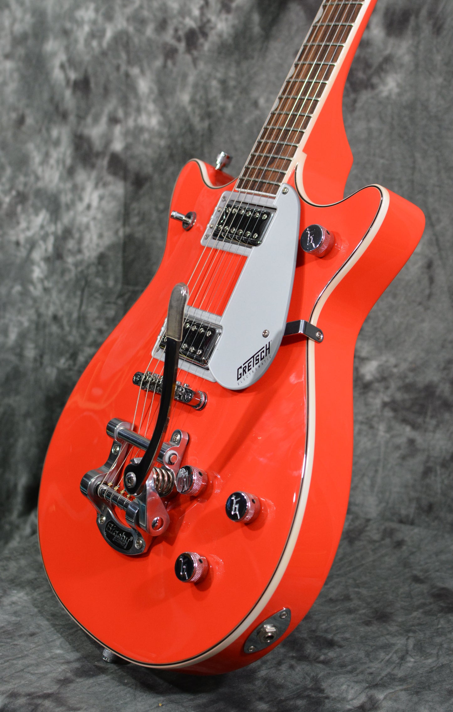 Gretsch G5232T Double Jet Tahiti Red Bigsby