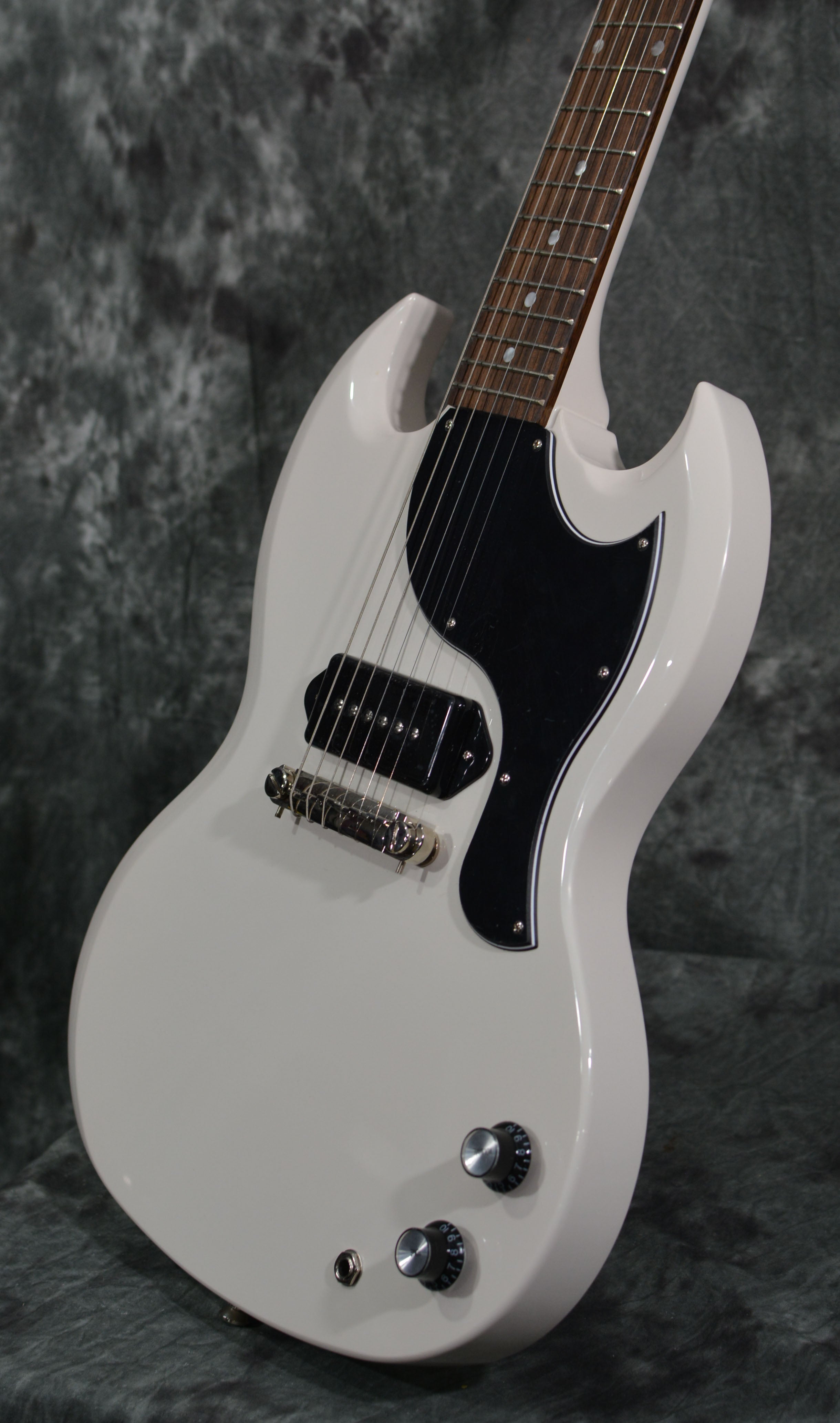 Epiphone Limited Edition YUNGBLUD SG Junior Classic White