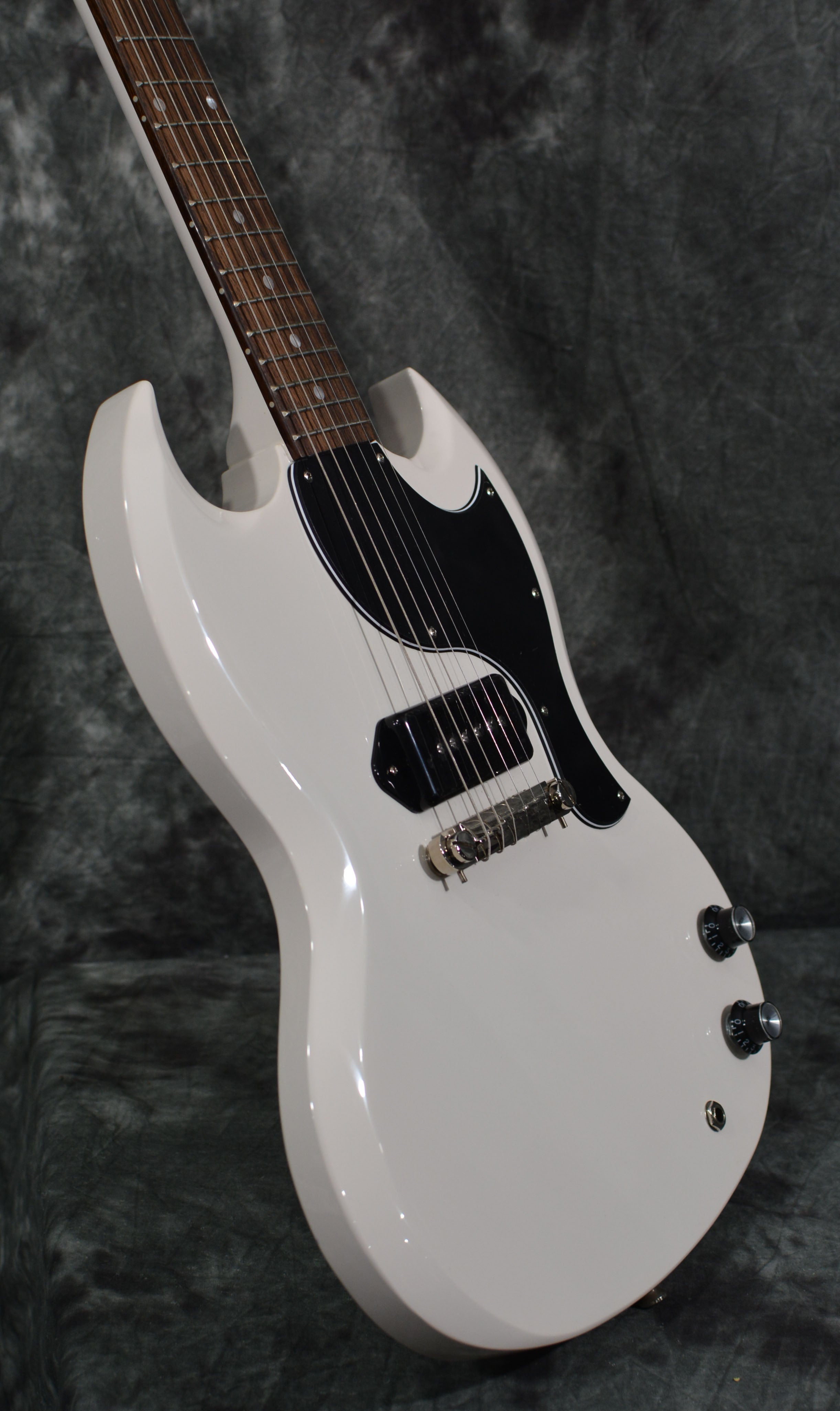 Epiphone Limited Edition YUNGBLUD SG Junior Classic White