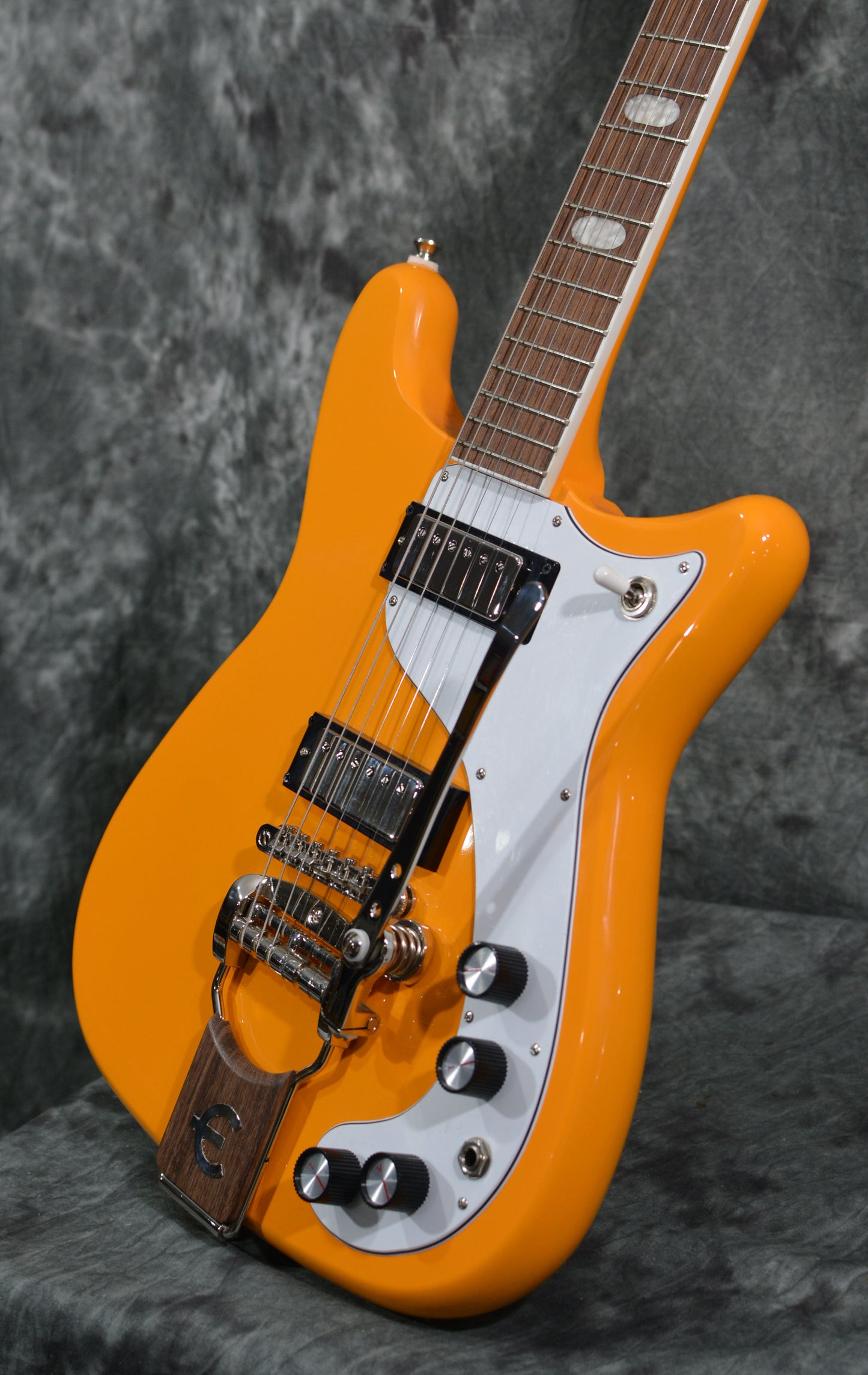 Epiphone NOS 150th Anniversary Crestwood Custom California Coral