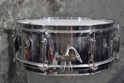 Gretsch 4158 5 x 14 Chrome over wood snare drum 70s