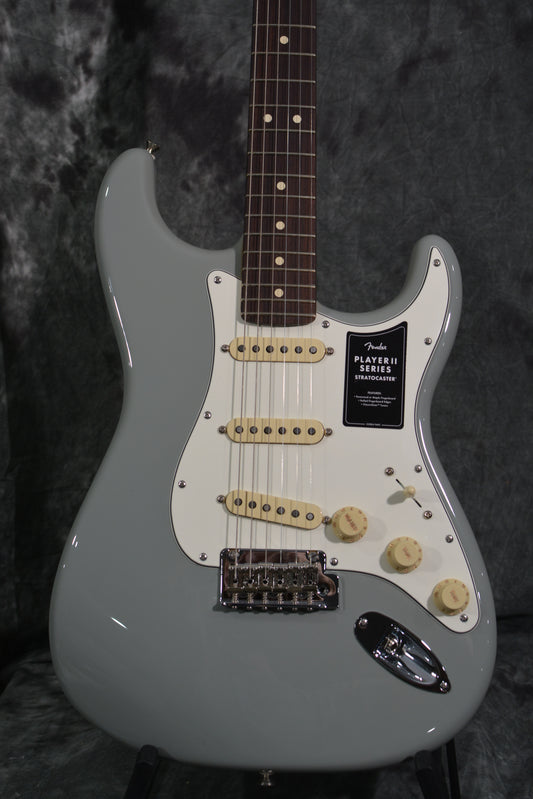 Fender Player II Stratocaster Cactus Grey