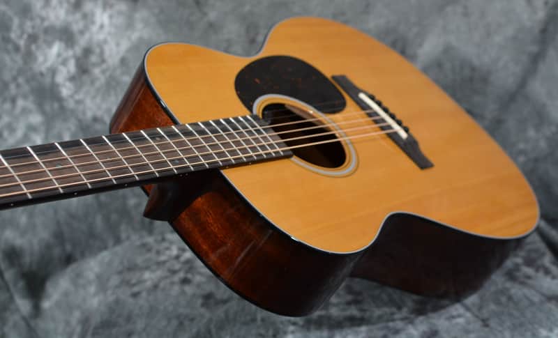 Martin 000E Retro Plus Mahogany