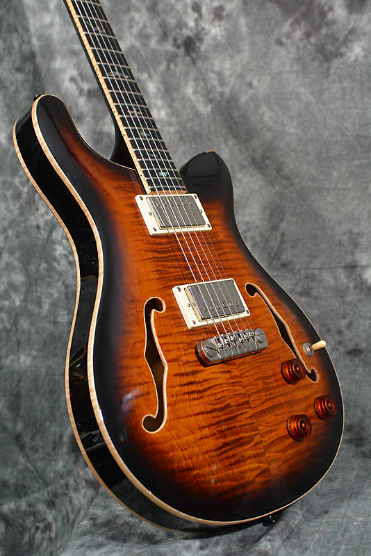 PRS SE Hollowbody II Piezo Electric Sunburst
