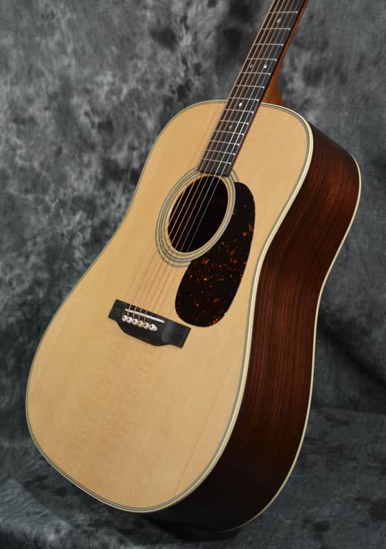 Martin Standard Series D-28 Satin Dreadnought