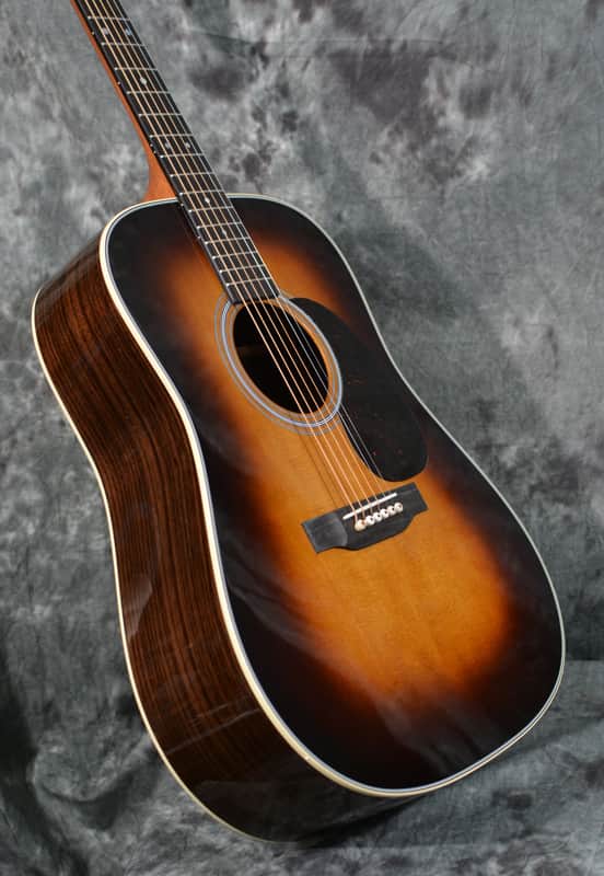 Martin D-28 1935 Sunburst Dreadnought
