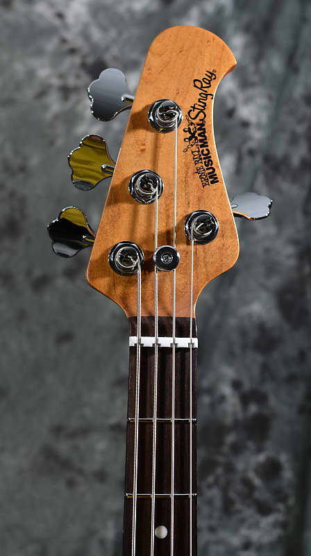 Ernie Ball Music Man StingRay4 Genius Gold
