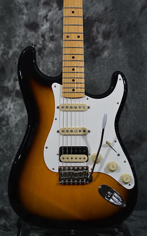 Fender JV Modified 50s Stratocaster Sunburst HSS