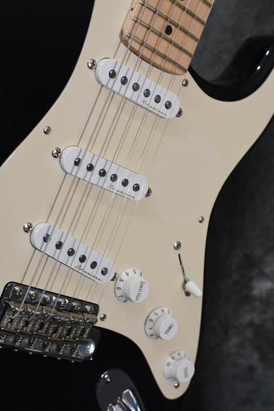 Fender Eric Clapton Signature USA Stratocaster 2011 Blackie w Tweed Hardshell Case