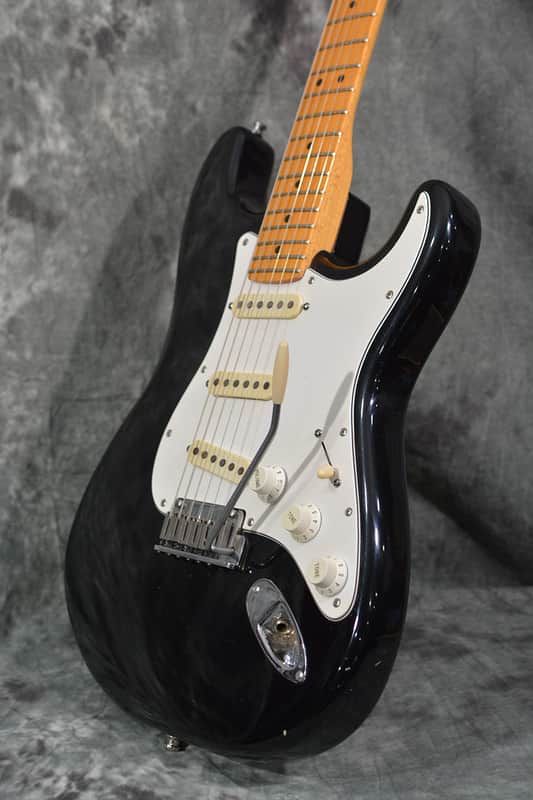 Fender American Standard Stratocaster Vintage 1987 E4 Black