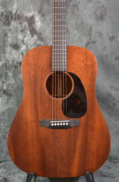 Martin 17 Series D-17 Dreadnought Mahogany