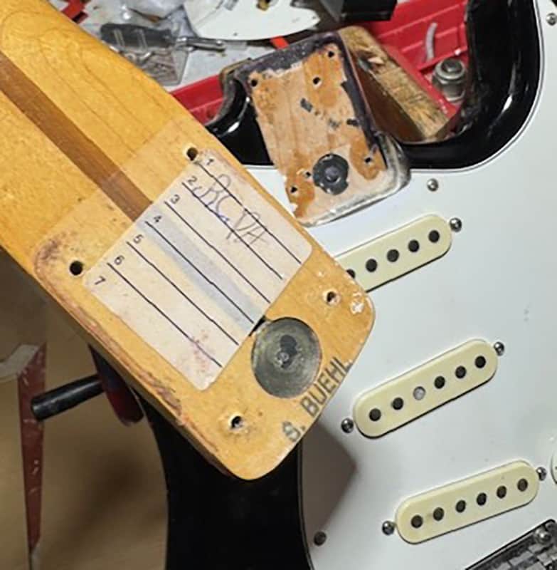 Fender American Standard Stratocaster Vintage 1987 E4 Black