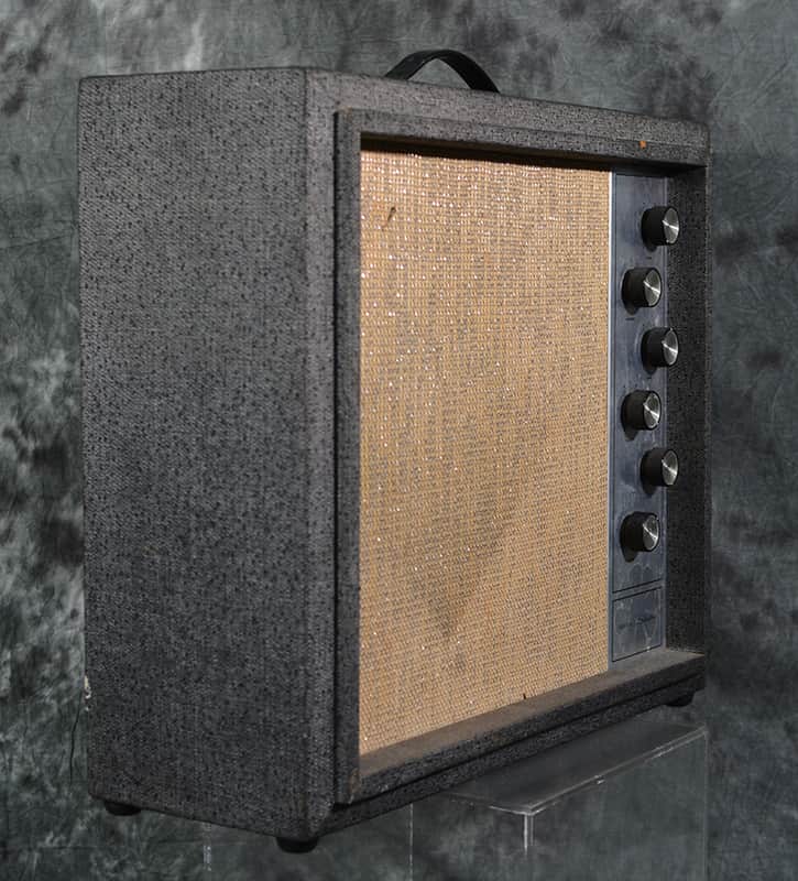 Silvertone 1482 Tube 12" Combo Amp w Tremolo