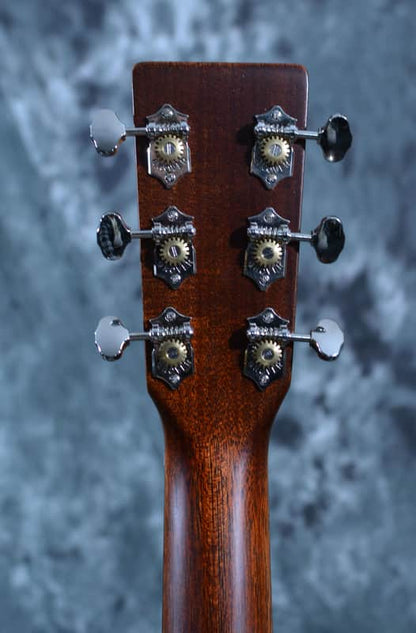 Martin 000E Retro Plus Mahogany