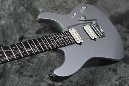 Ibanez Premium TOD10 Tim Henson Signature Classic Silver w/ Gigbag