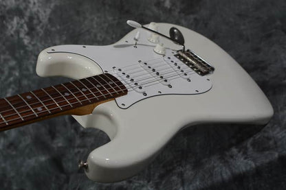 Squier Waynes World Limited Edition Fender Japan Stratocaster Vintage 1992 Olympic White