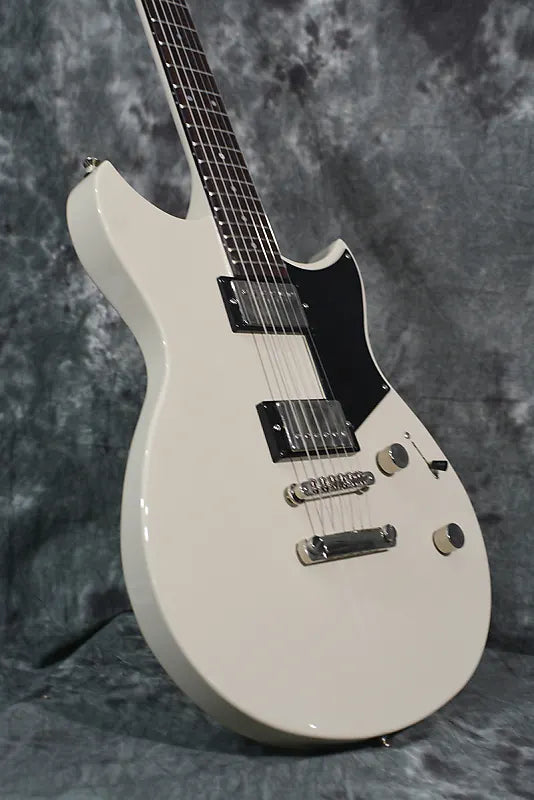 Yamaha Revstar Element RSE20 Vintage White