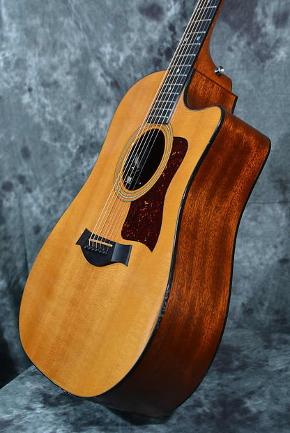Taylor 310CE Cutaway Natural with Fishman Electronics