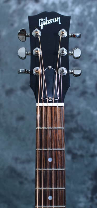 Gibson J-45 Standard Honeyburst Gloss Exclusive