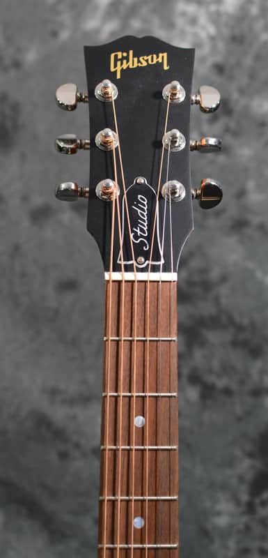 Gibson J-45 Walnut Studio Walnut Burst