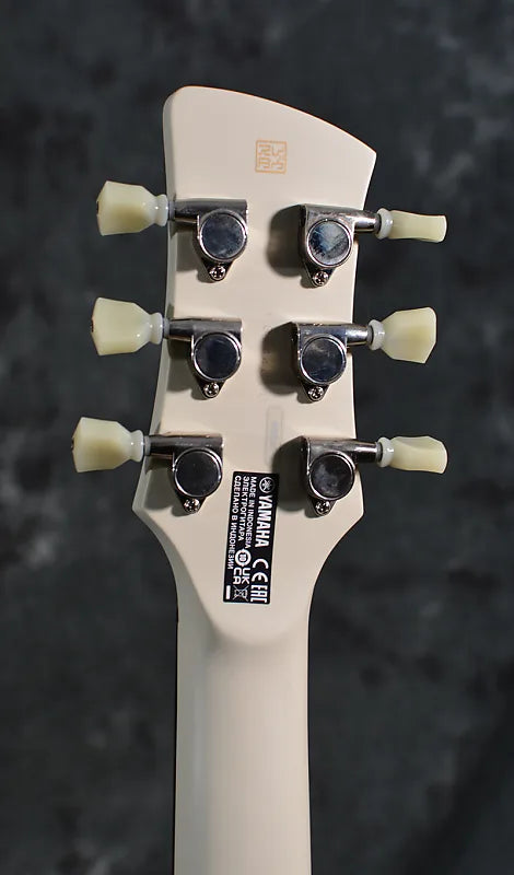 Yamaha Revstar Element RSE20 Vintage White