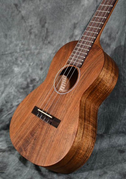 Martin T1K Ukulele Tenor Size Koa Body