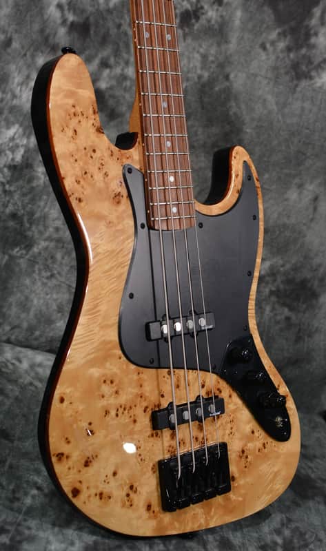 Michael Kelly Custom Collection 4-String Buckeye Burl