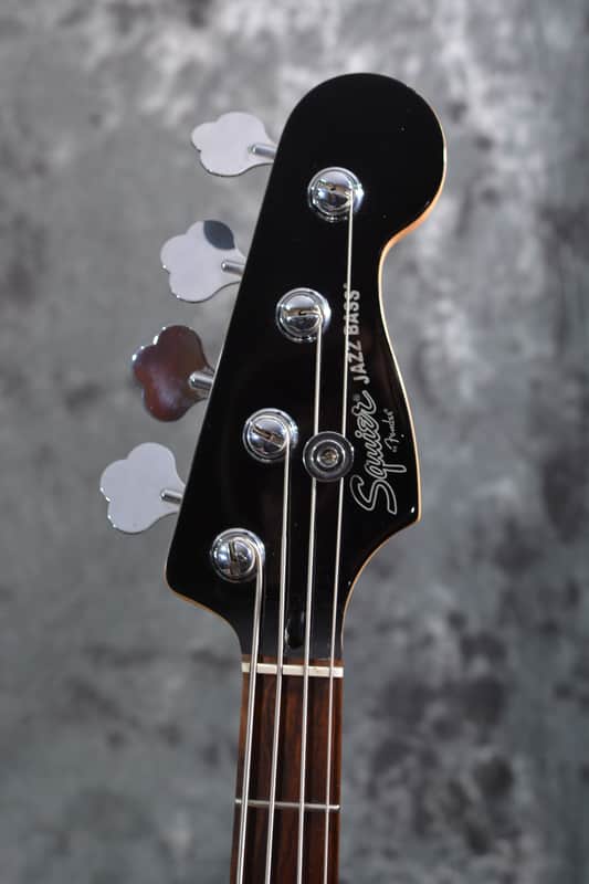 Squier Frank Bello Signature P Jazz Bass Skull Graphic w Deluxe Gigbag