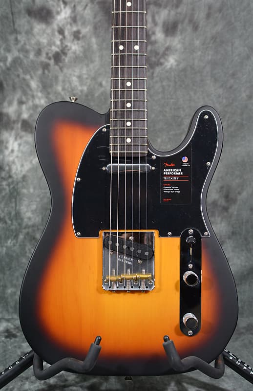 Fender FSR Limited Edition American Performer Timber Telecaster 2-Color Sunburst