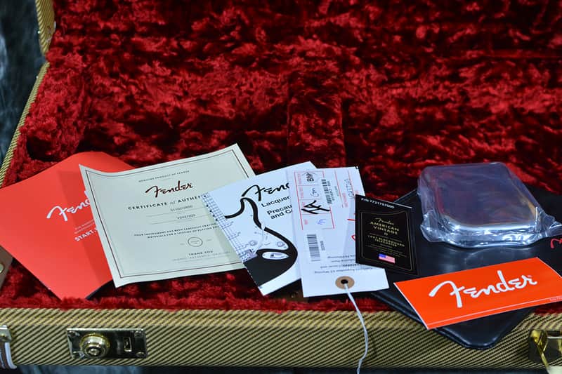 Fender American Vintage II 51 Telecaster Reissue 2024 Butterscotch Blackguard w Tweed Case