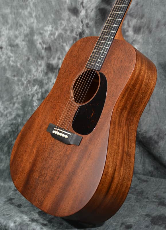 Martin 17 Series D-17 Dreadnought Mahogany