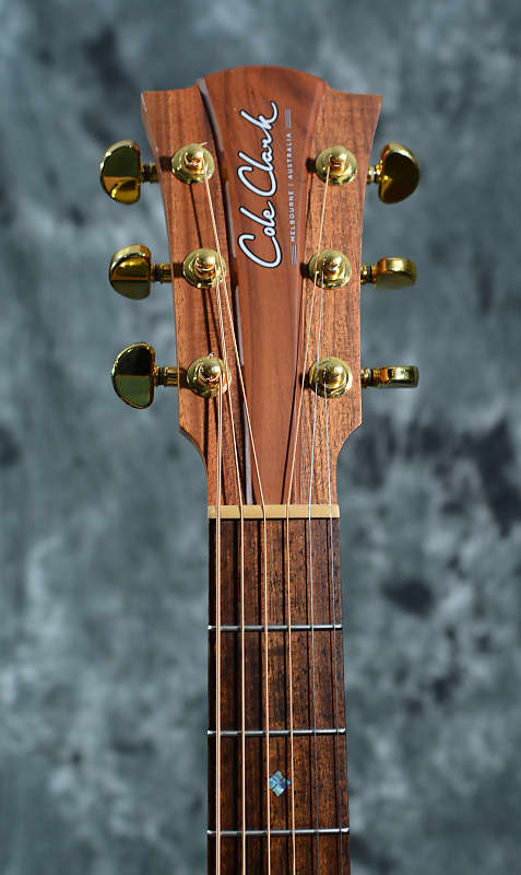 Cole Clark Fat Lady 2 Dreadnought Redwood Blackwood