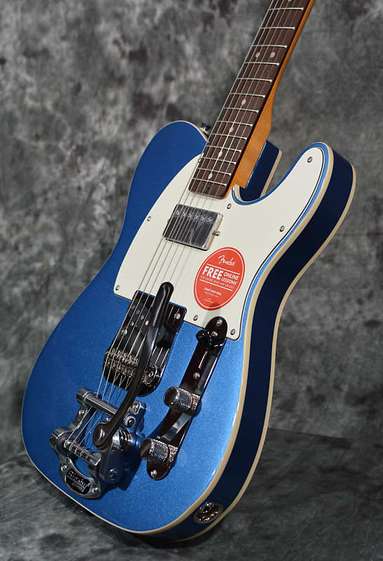 Squier Classic Vibe Custom Telecaster SH Bigsby Lake Placid Blue