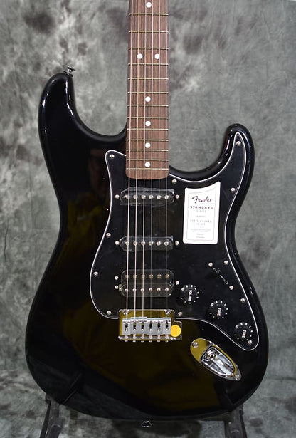 Fender Standard Series Stratocaster Black