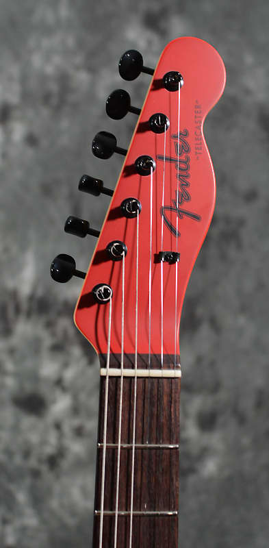 Fender Monster Hunter Rathalos Telecaster Limited MIJ