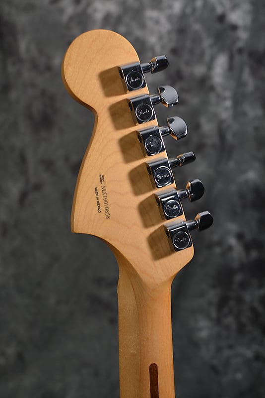 Fender Player Mustang 2019 Walnut Gloss Exclusive CME w Upgraded Seymour Duncan Lil 59