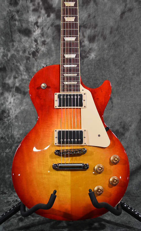 Gibson Les Paul Studio Cherry Sunburst
