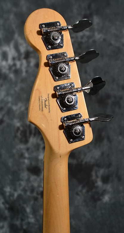 Squier Classic Vibe '60s Jazz bass Fretless 3-Tone Sunburst