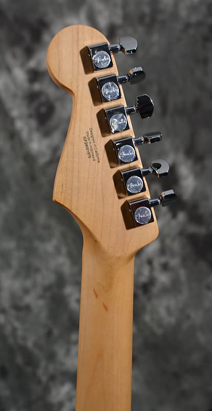 Fender Standard Series HSS Stratocaster Aqua Marine Metallic