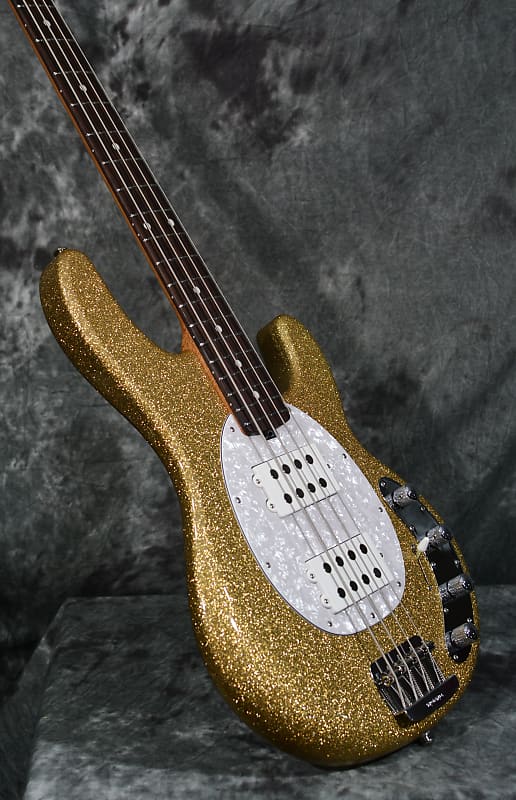 Ernie Ball Music Man StingRay4 Genius Gold
